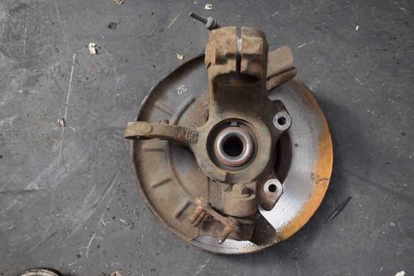 MOYEU AVANT GAUCHE SEAT IBIZA 2008-2012 1.9TDI - Vue 2